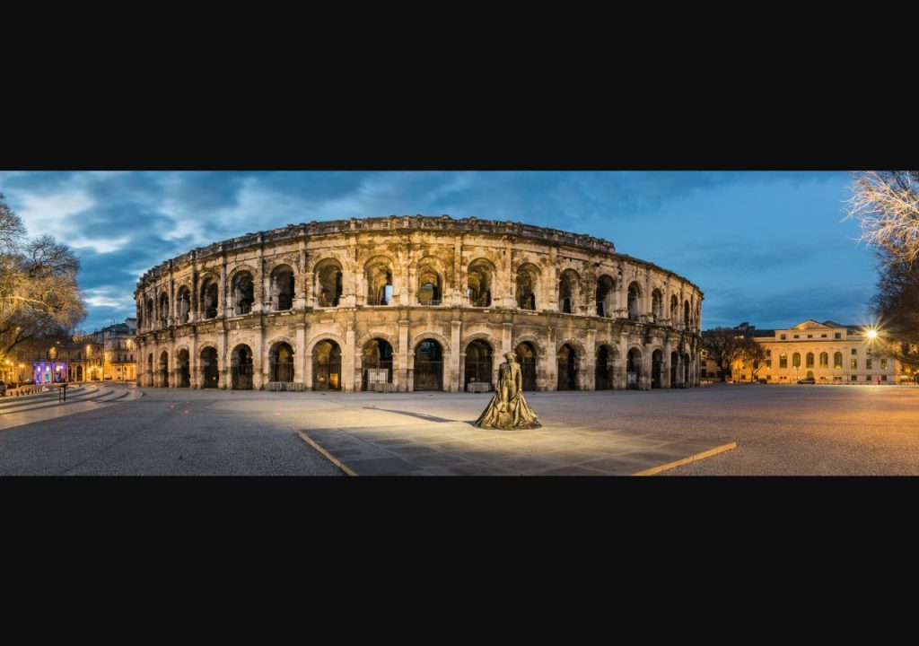 Vue de Nîmes - Consultant Google Ads