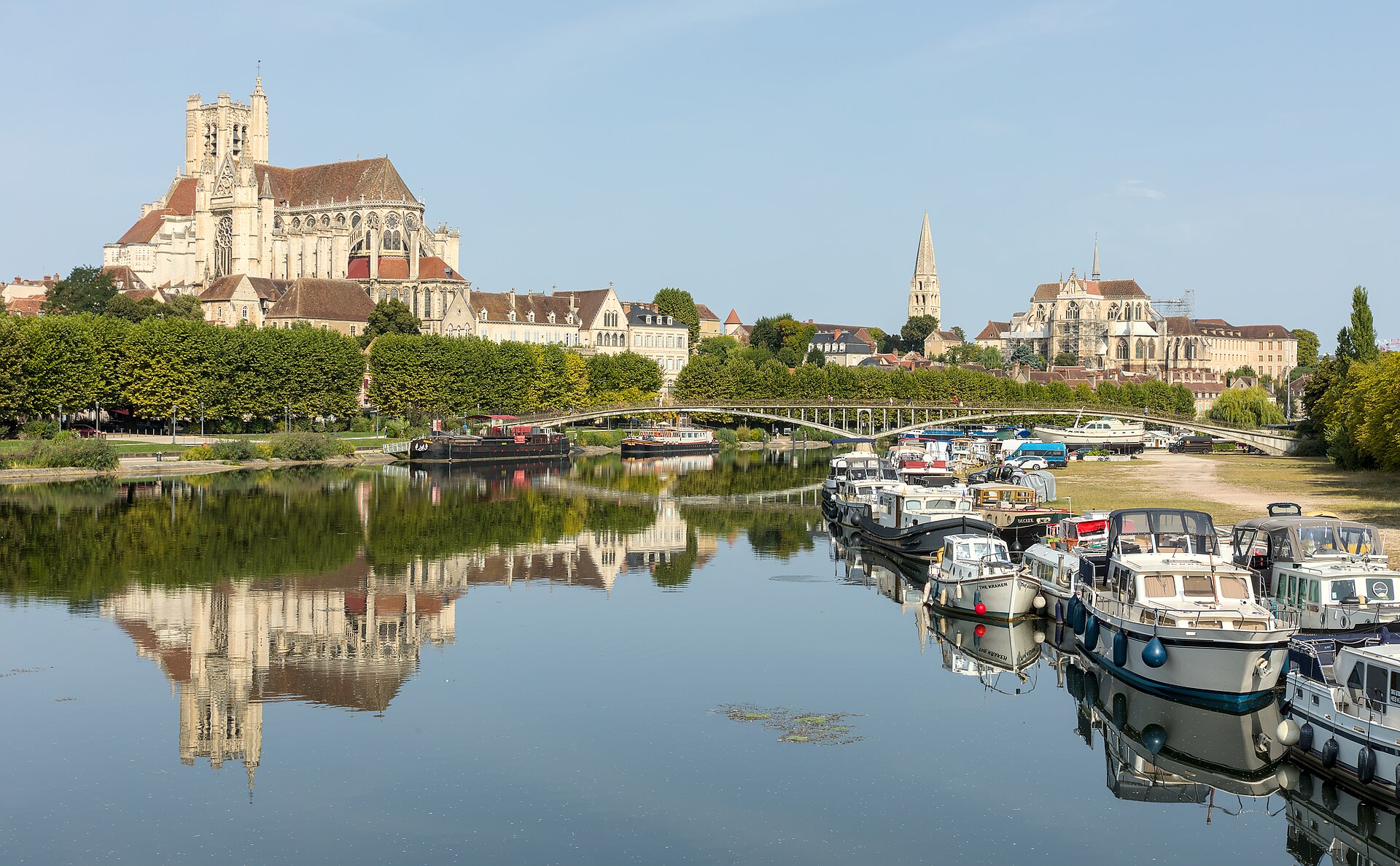 Vue de Auxerre - Consultant Google Ads